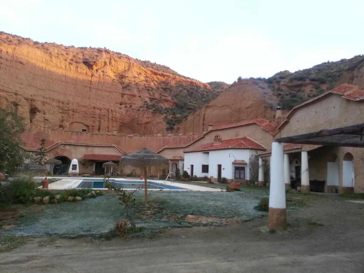 Hábitat Troglodita Almagruz Purullena Esterno foto