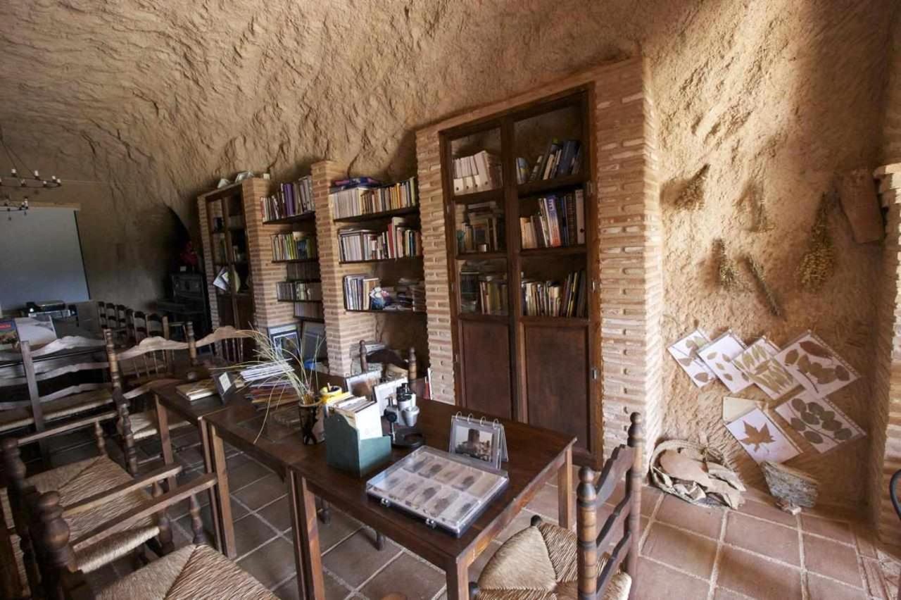 Hábitat Troglodita Almagruz Purullena Esterno foto