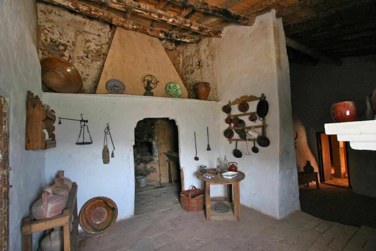 Hábitat Troglodita Almagruz Purullena Esterno foto
